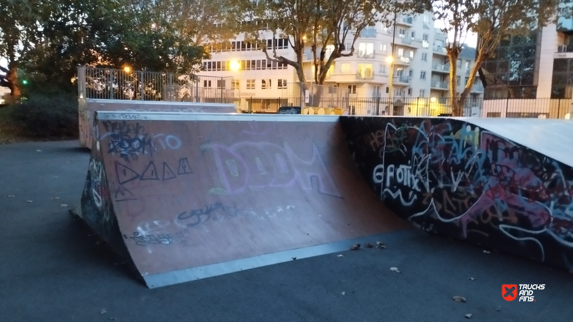 Asnières-sur-Seine skatepark